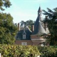 Découverte du chateau de Maillebois, grande propriété, et ouvrage imposant (mais 2 fois plus petit que sa batisse médiévale), époque XVIème, en fond de vallon avec de belles couleurs de...